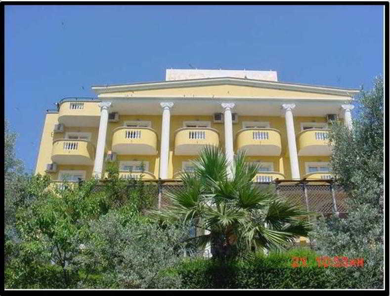 Hotel Le Olive Elbasan Exterior photo