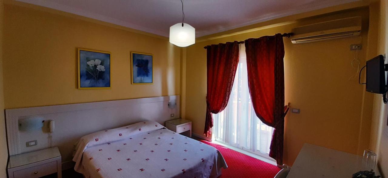 Hotel Le Olive Elbasan Exterior photo